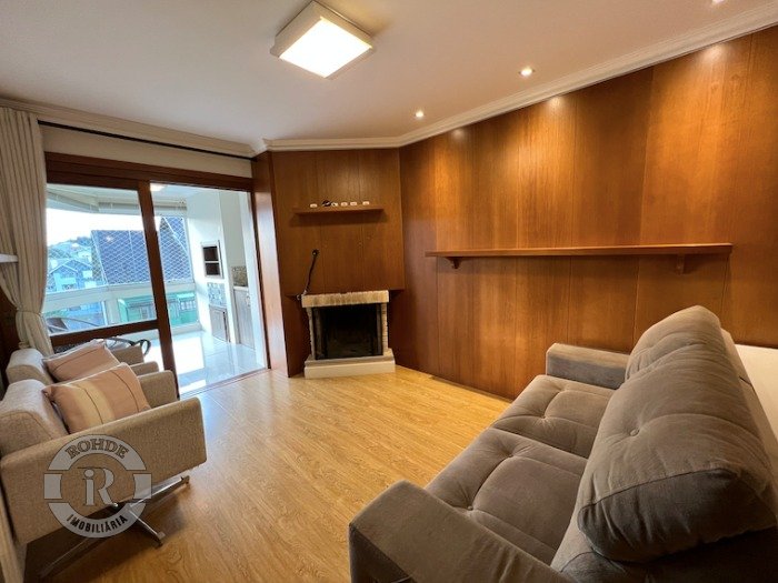 APARTAMENTO DE DOIS DORMITÓRIOS EM CANELA