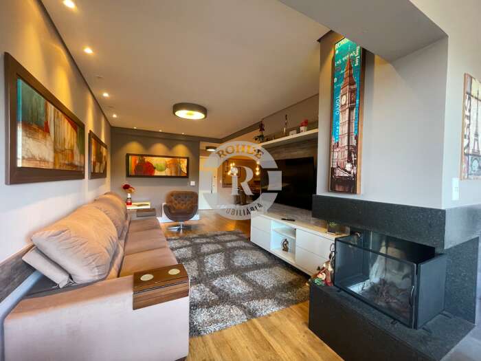 APARTAMENTO DE 4 DORMITÓRIOS EM CANELA