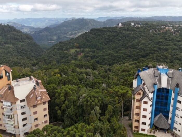 TERRENO EM CANELA