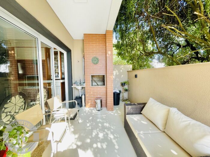APARTAMENTO DE 2 DORMITÓRIOS EM CANELA